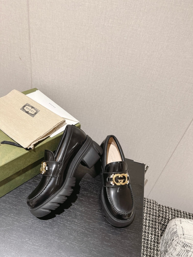 Gucci Leather Shoes